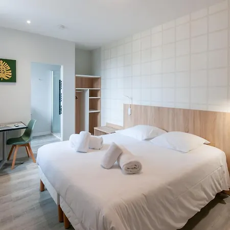 Malicorn' Appart-Hotel Malicorne-sur-Sarthe Room photo