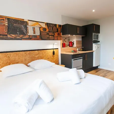 Malicorn' Appart-Hotel Malicorne-sur-Sarthe Room photo