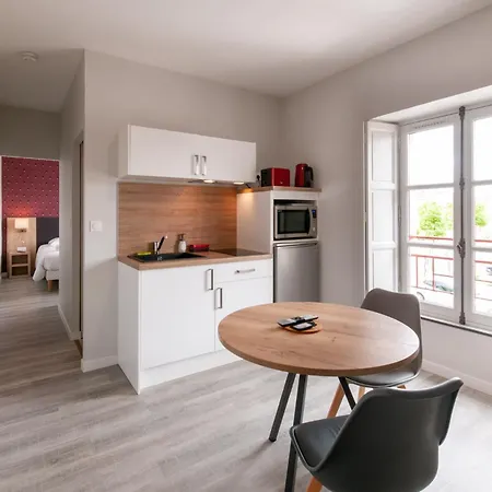 Malicorn' Appart-Hotel Malicorne-sur-Sarthe Room photo